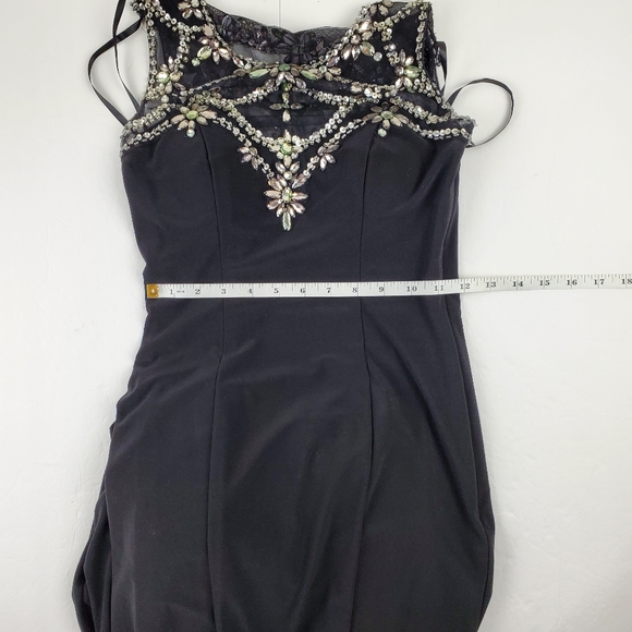 Betsy & Adam black formal embellished gown 2 - Picture 10 of 10